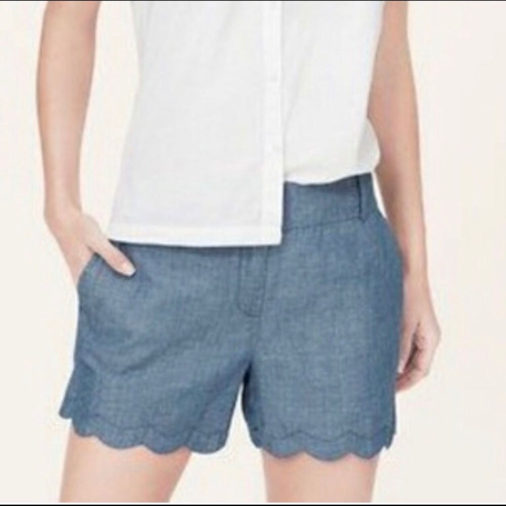 LOFT Riviera chambray scalloped shorts